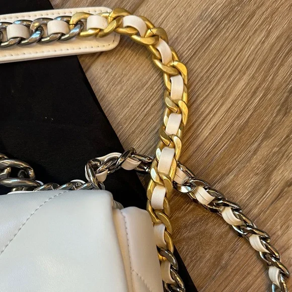 C hanel CC 19 look a like Classic White Quilted Shoulder Bag - Picture 3 of 10